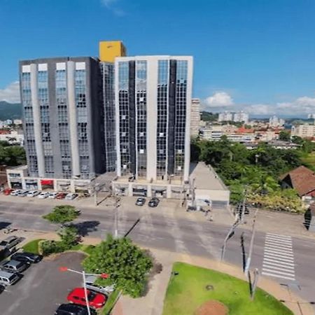 Вилла Saint Sebastian Flat 307 - Com Hidro! Ate 4 Pessoas, Duplex, No Centro Жарагуа-ду-Сул Экстерьер фото